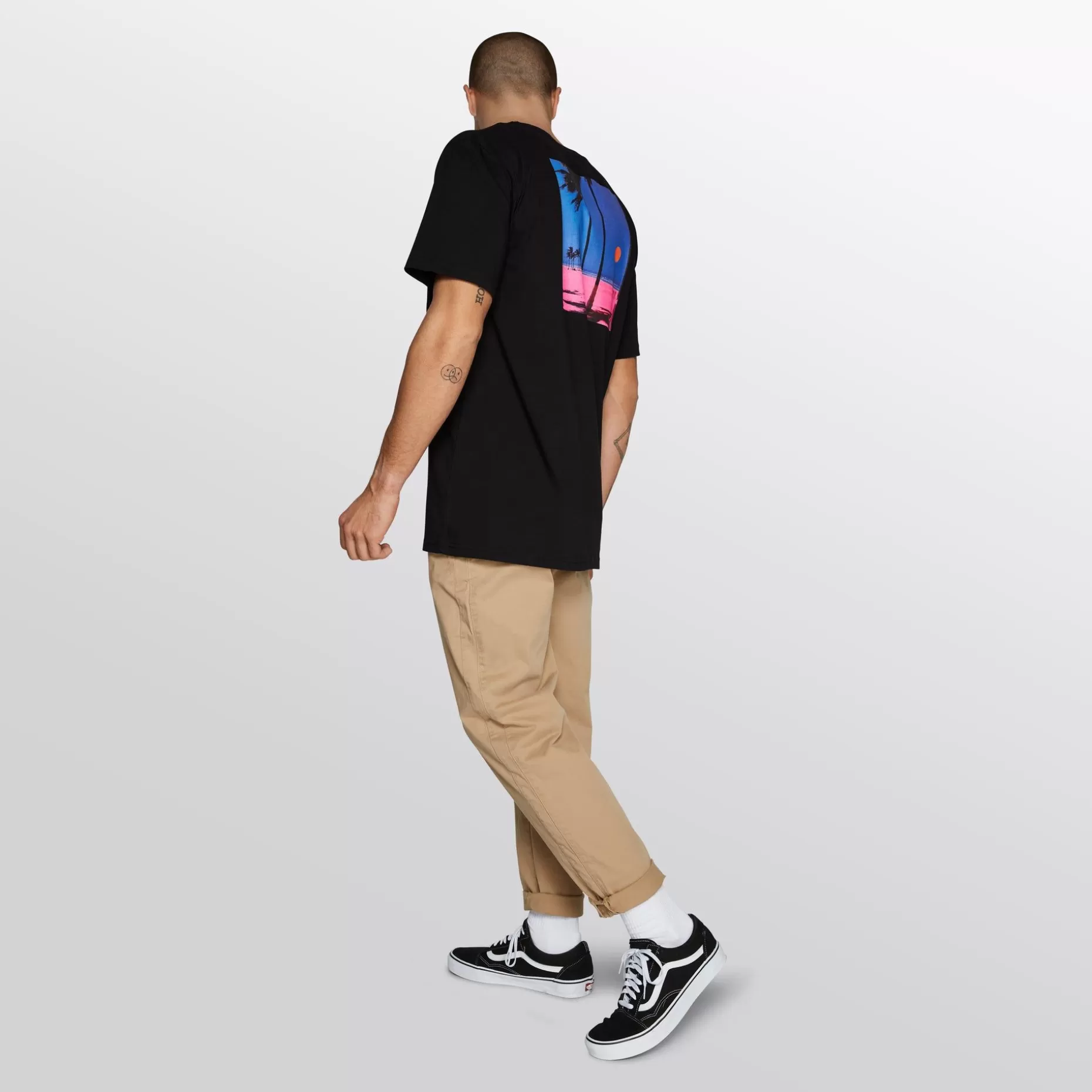 Mystic T-Shirts>Breach