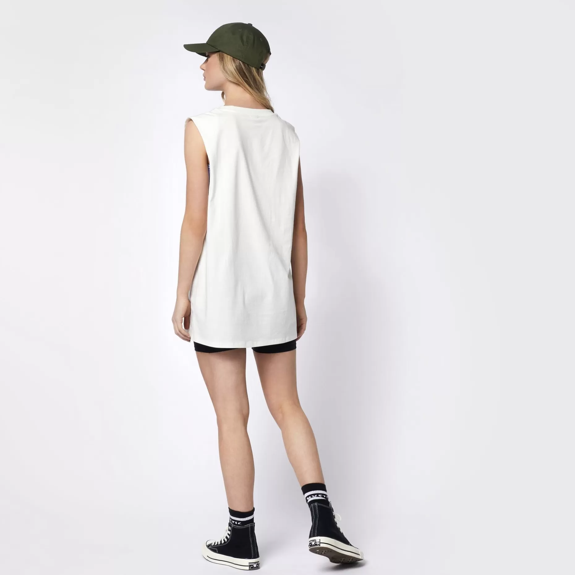 Mystic Tees & Tops>Sea Lily